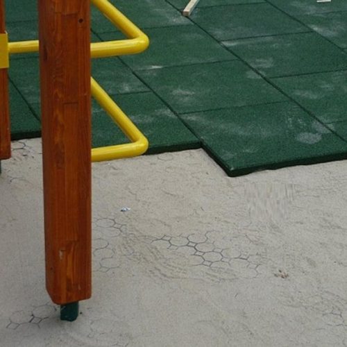 Gyeprács fekete színben