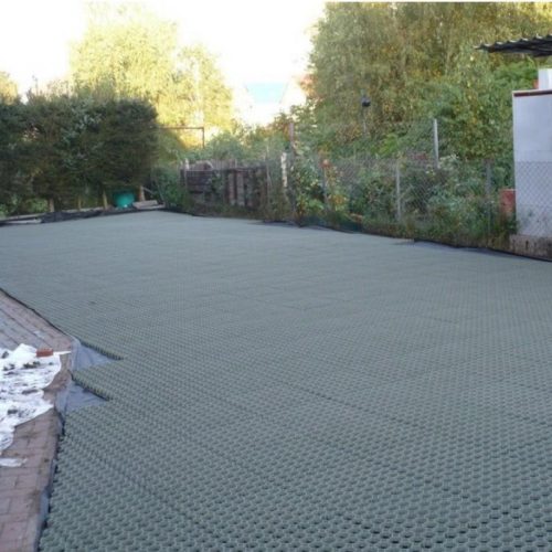 Gyeprács fekete színben