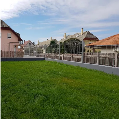 Apácarács | Babérleveles | 2m²