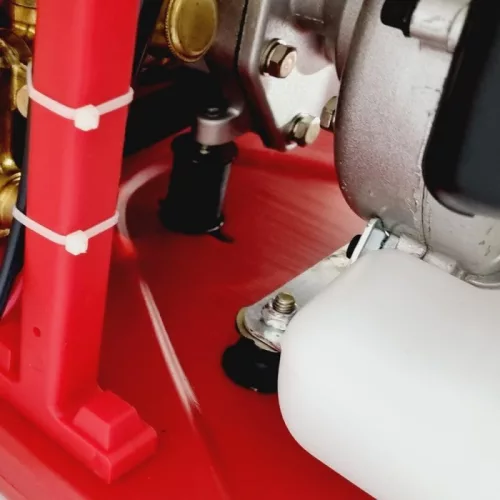 Motoros permetezőgép | Ferrari | 25L