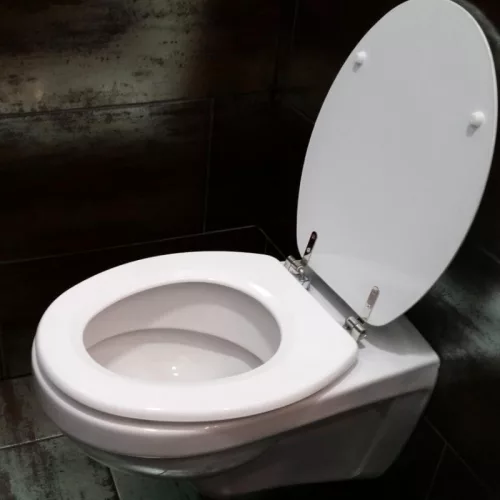 WC tető fehér | P07